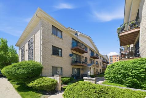 7204 West Cortland Street Elmwood Park IL 60707