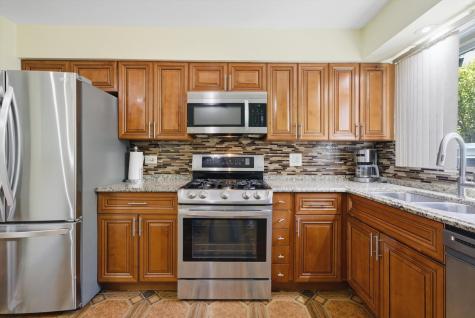 7204 West Cortland Street Elmwood Park IL 60707