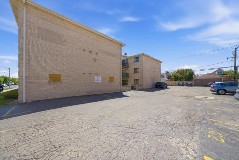 7204 West Cortland Street Elmwood Park IL 60707