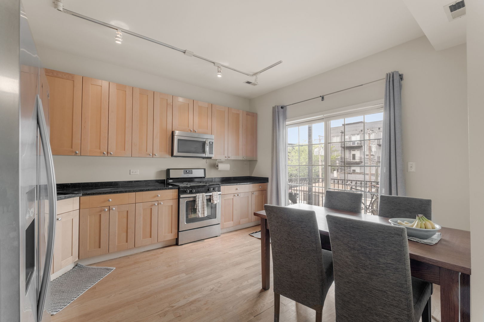 2212 West Monroe Street Chicago IL 60612