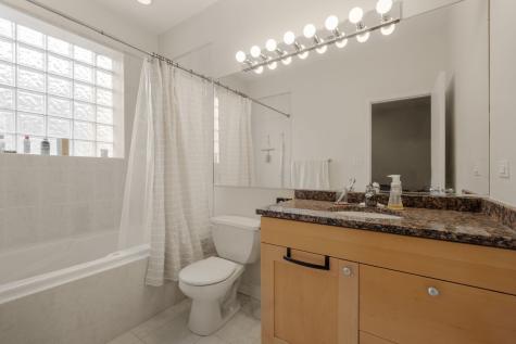 2212 West Monroe Street Chicago IL 60612