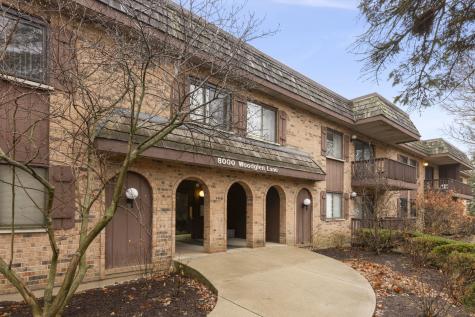 8000 Woodglen Lane Downers Grove IL 60516