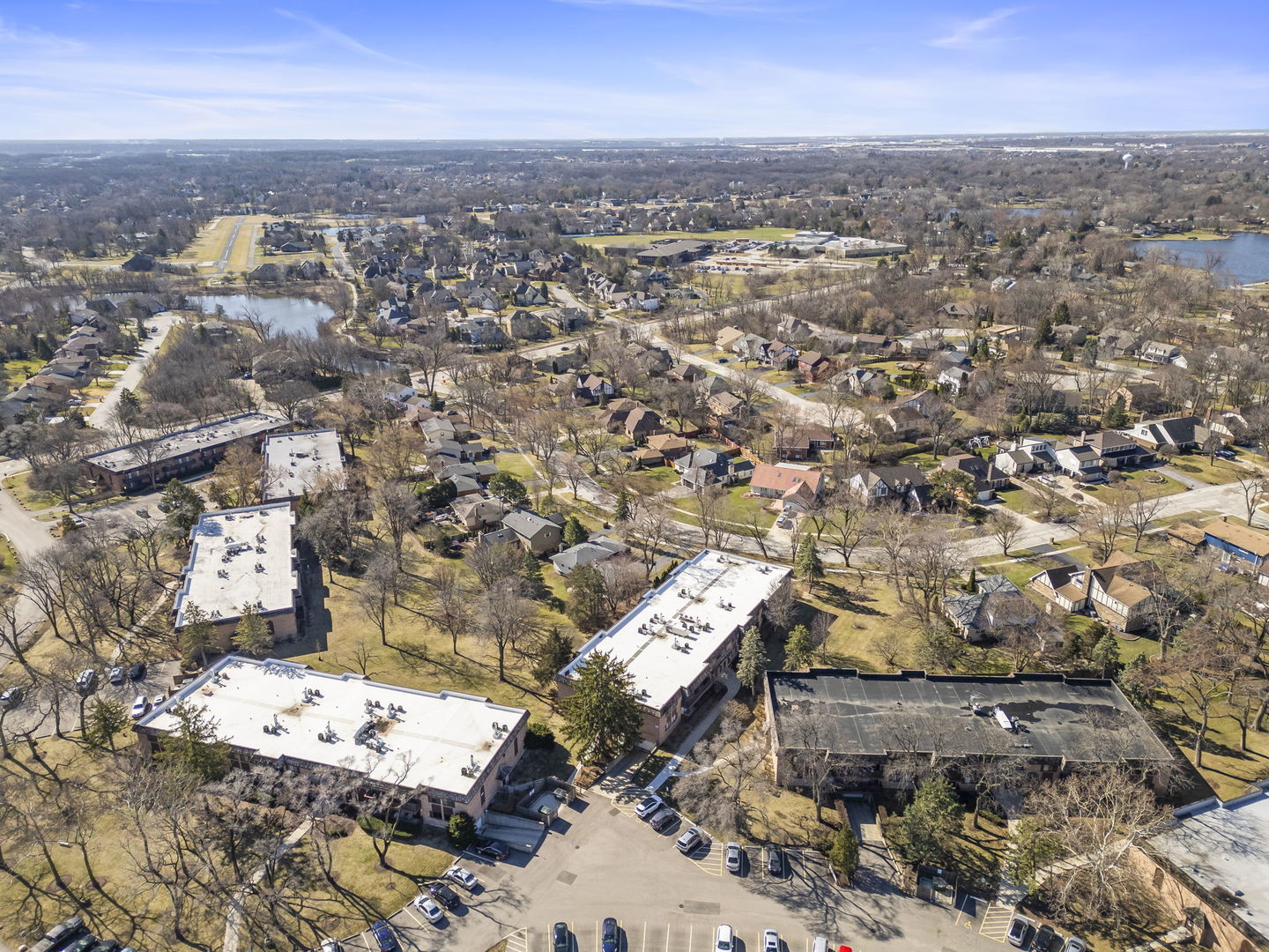 8000 Woodglen Lane Downers Grove IL 60516