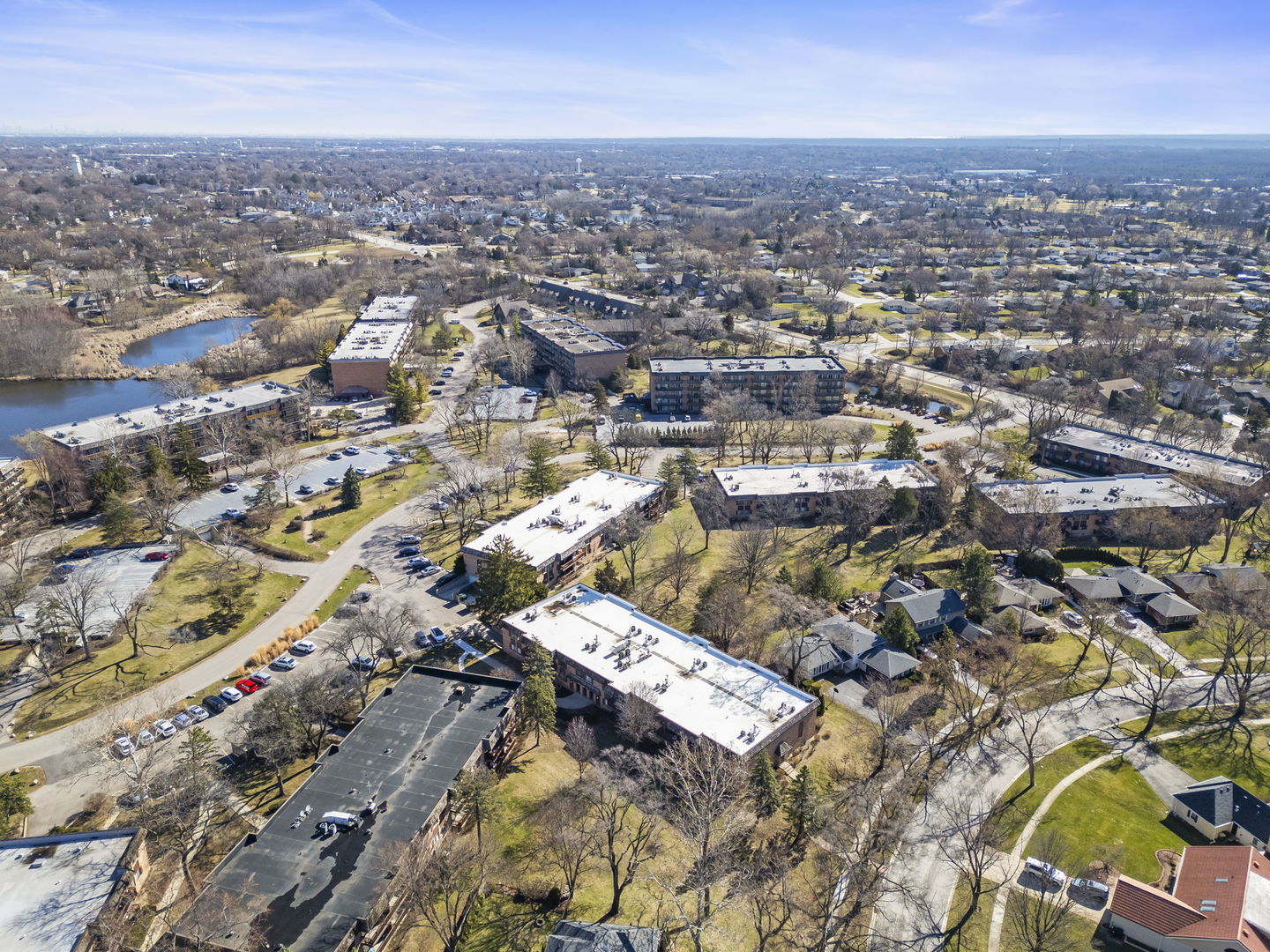 8000 Woodglen Lane Downers Grove IL 60516