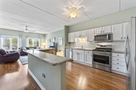 3451 North Carriageway Drive Arlington Heights IL 60004
