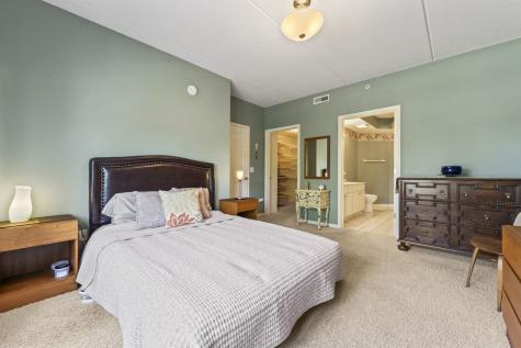 3451 North Carriageway Drive Arlington Heights IL 60004