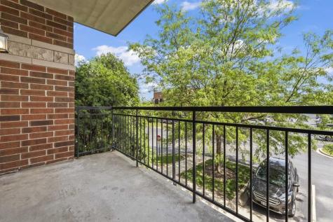 3451 North Carriageway Drive Arlington Heights IL 60004