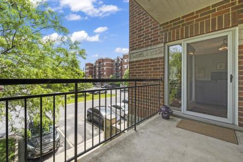 3451 North Carriageway Drive Arlington Heights IL 60004