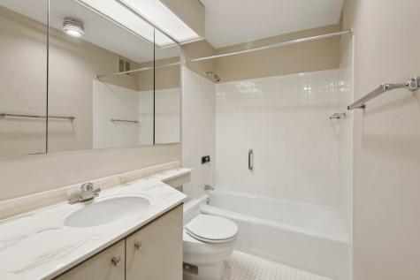 155 North Harbor Drive Chicago IL 60601