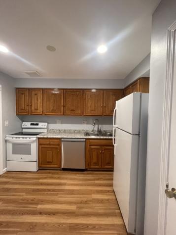 706 East Algonquin Road Arlington Heights IL 60005