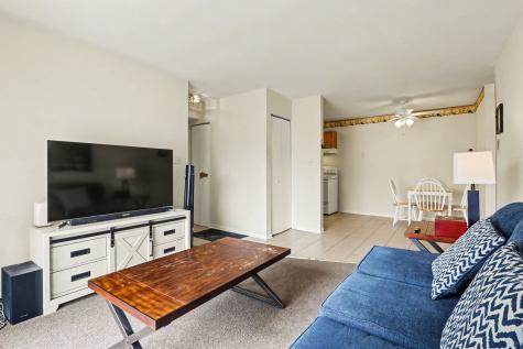 1900 Light Road Oswego IL 60543