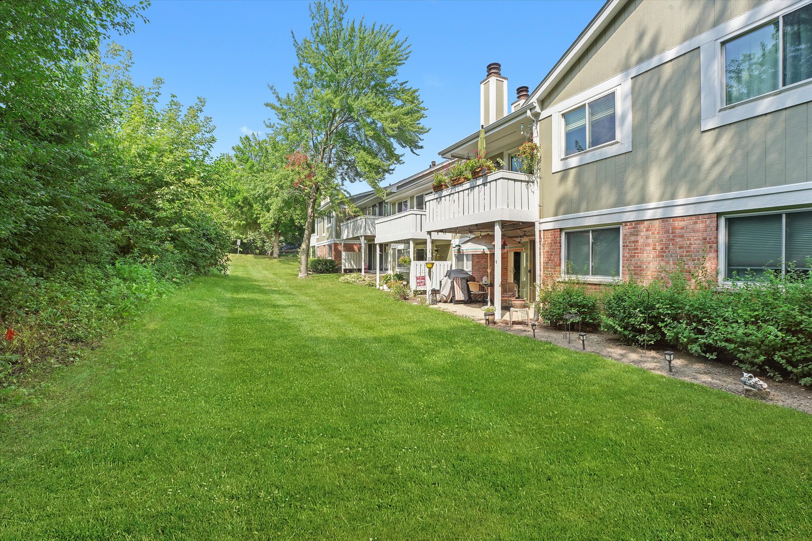125 Cleveland Court Schaumburg IL 60193