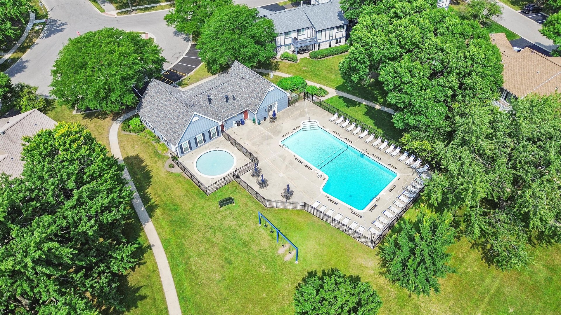 125 Cleveland Court Schaumburg IL 60193