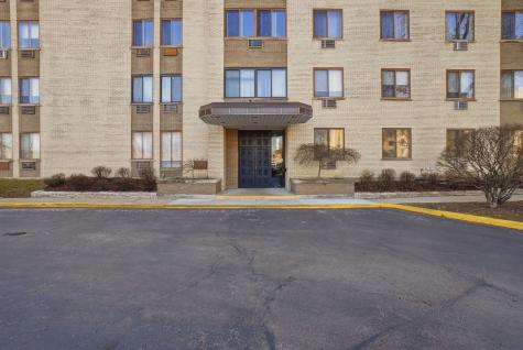 9740 South Pulaski Road Oak Lawn IL 60453