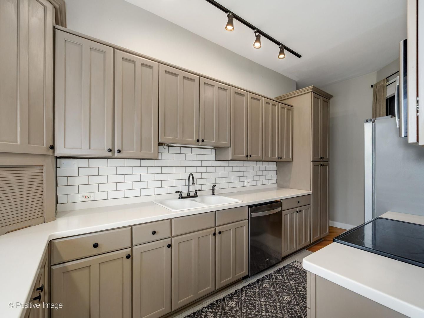 2150 North Clifton Avenue Chicago IL 60614