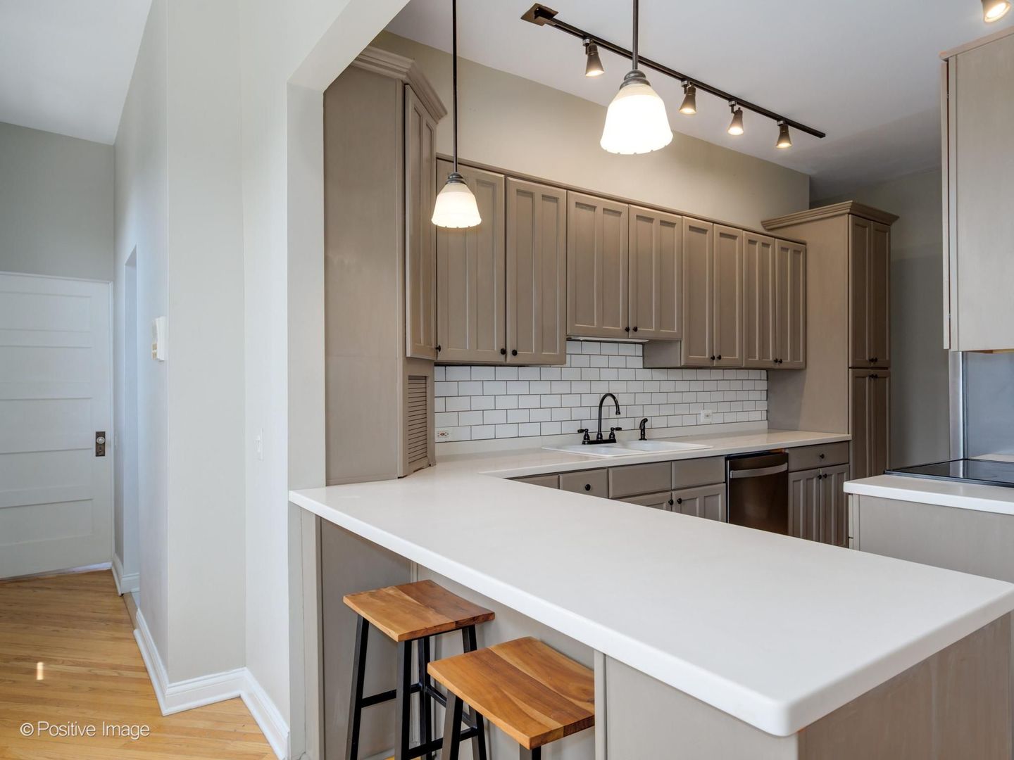 2150 North Clifton Avenue Chicago IL 60614
