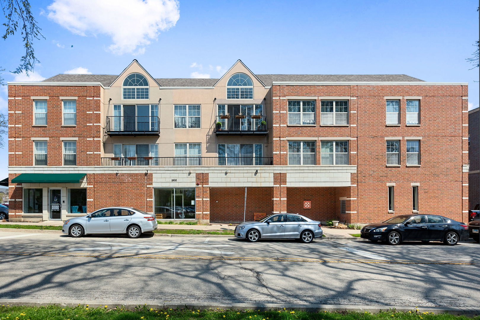 1800 Dewes Street Glenview IL 60025