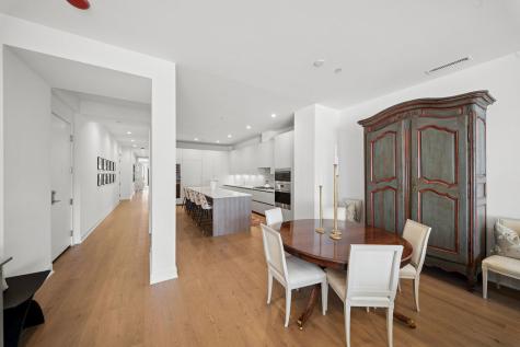 323 South Racine Avenue Chicago IL 60607