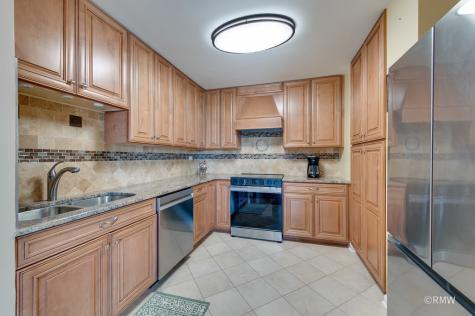 190 South Wood Dale Road Wood Dale IL 60191