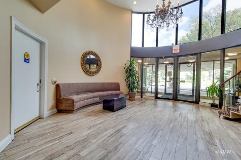 190 South Wood Dale Road Wood Dale IL 60191