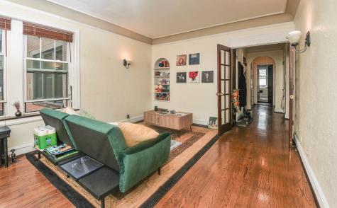 1217 West Granville Avenue Chicago IL 60660