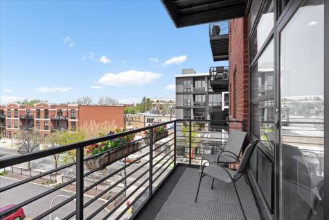 2045 West Concord Place Chicago IL 60647
