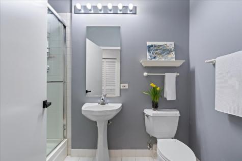 2045 West Concord Place Chicago IL 60647