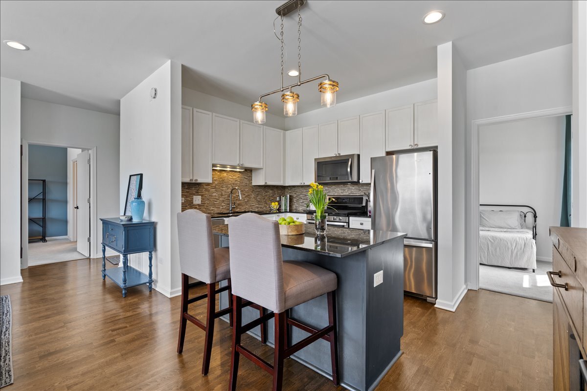 2045 West Concord Place Chicago IL 60647
