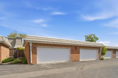 1490 Avignon Court Highland Park IL 60035