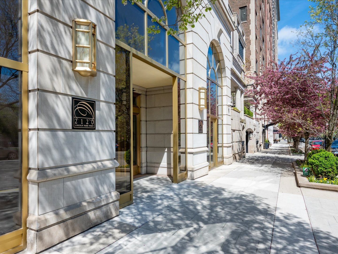 2120 North Lincoln Park West Chicago IL 60614