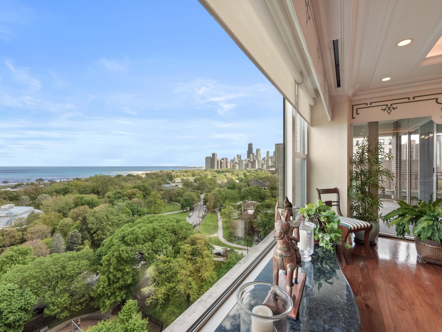 2120 North Lincoln Park West Chicago IL 60614