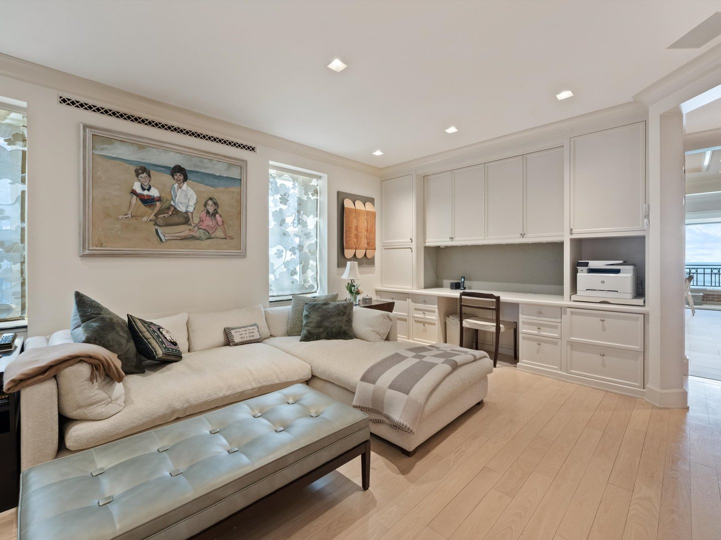2120 North Lincoln Park West Chicago IL 60614