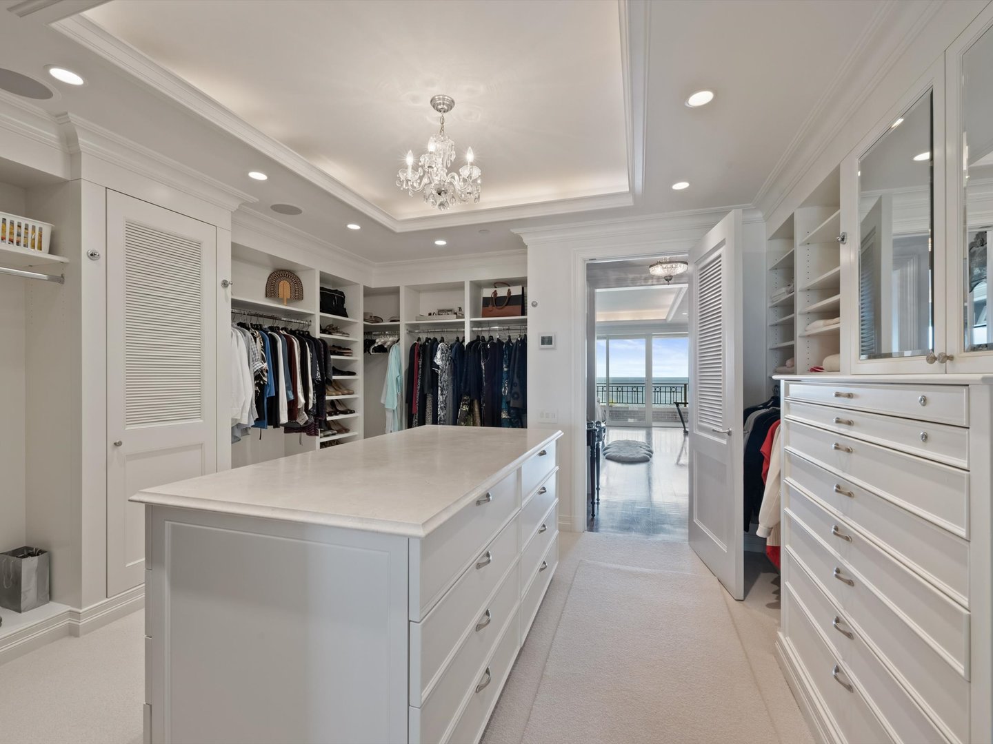 2120 North Lincoln Park West Chicago IL 60614