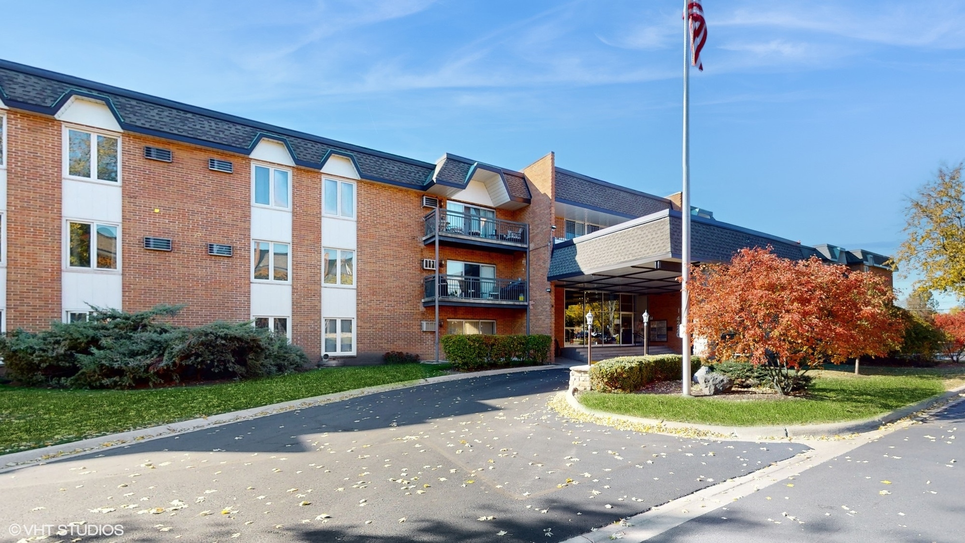 4220 Saratoga Avenue Downers Grove IL 60515