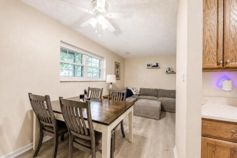 511 Broadway Avenue Mattoon IL 61938