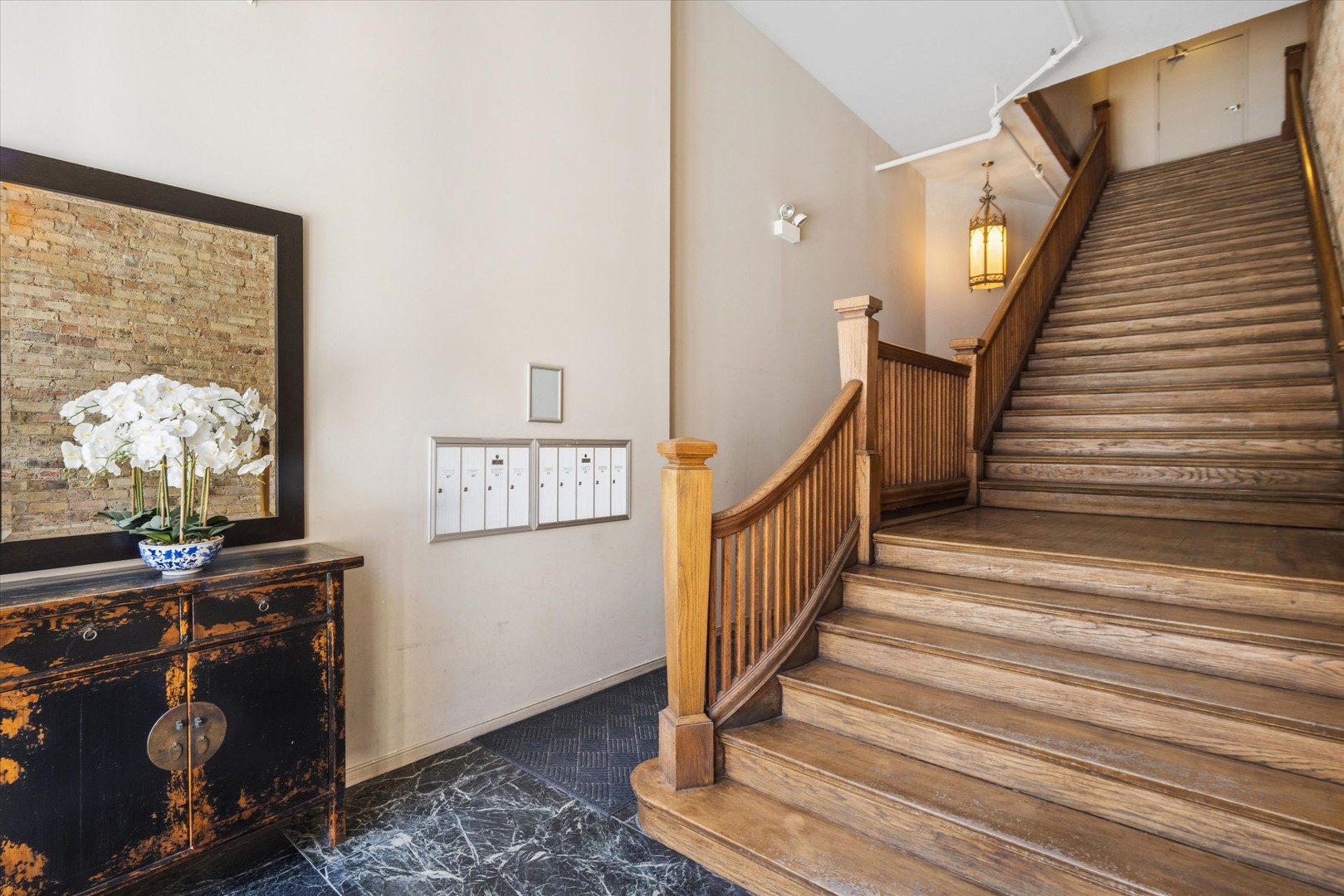 3024 North Lincoln Avenue Chicago IL 60657