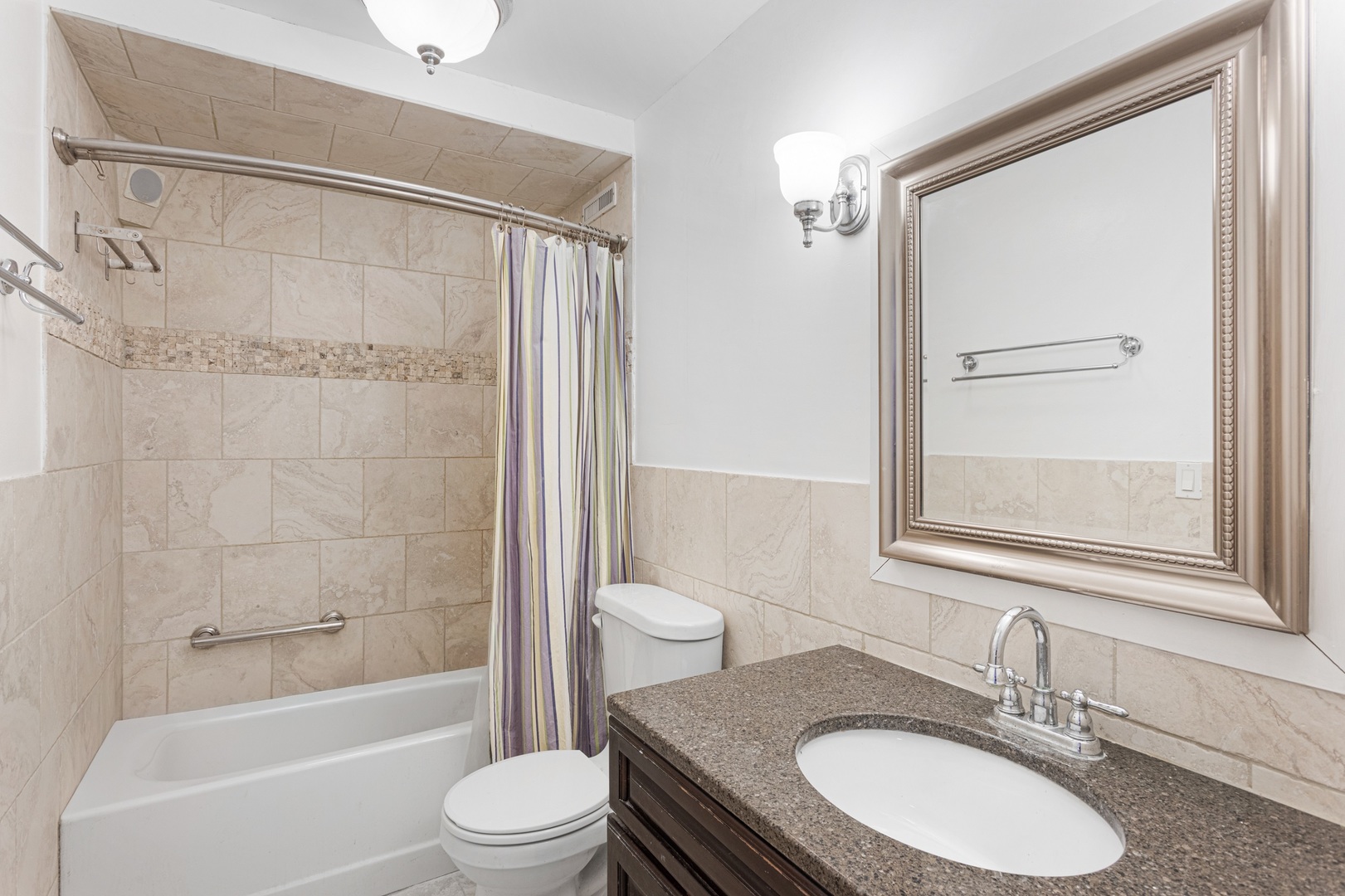 5901 North Sheridan Road Chicago IL 60660