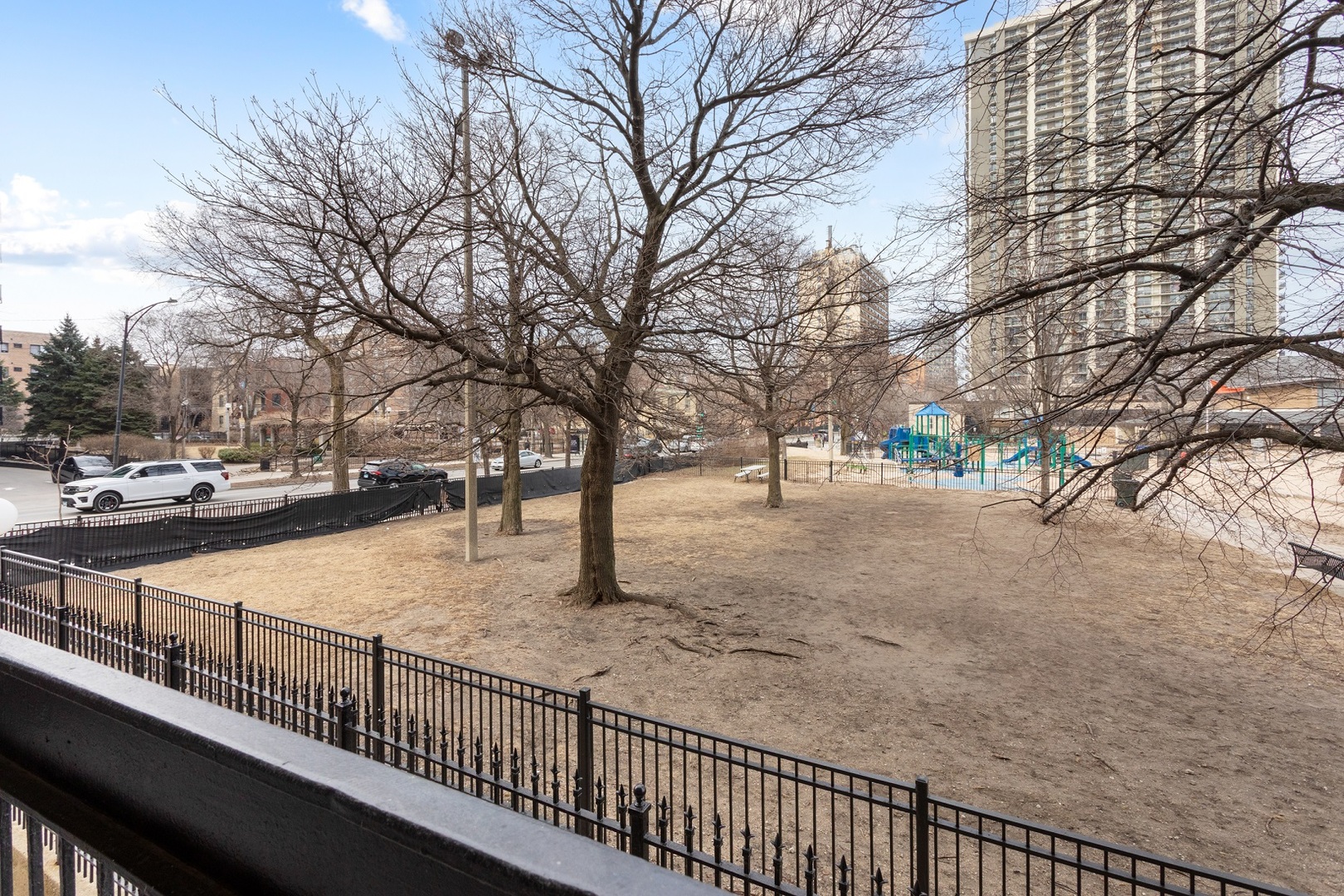 5901 North Sheridan Road Chicago IL 60660