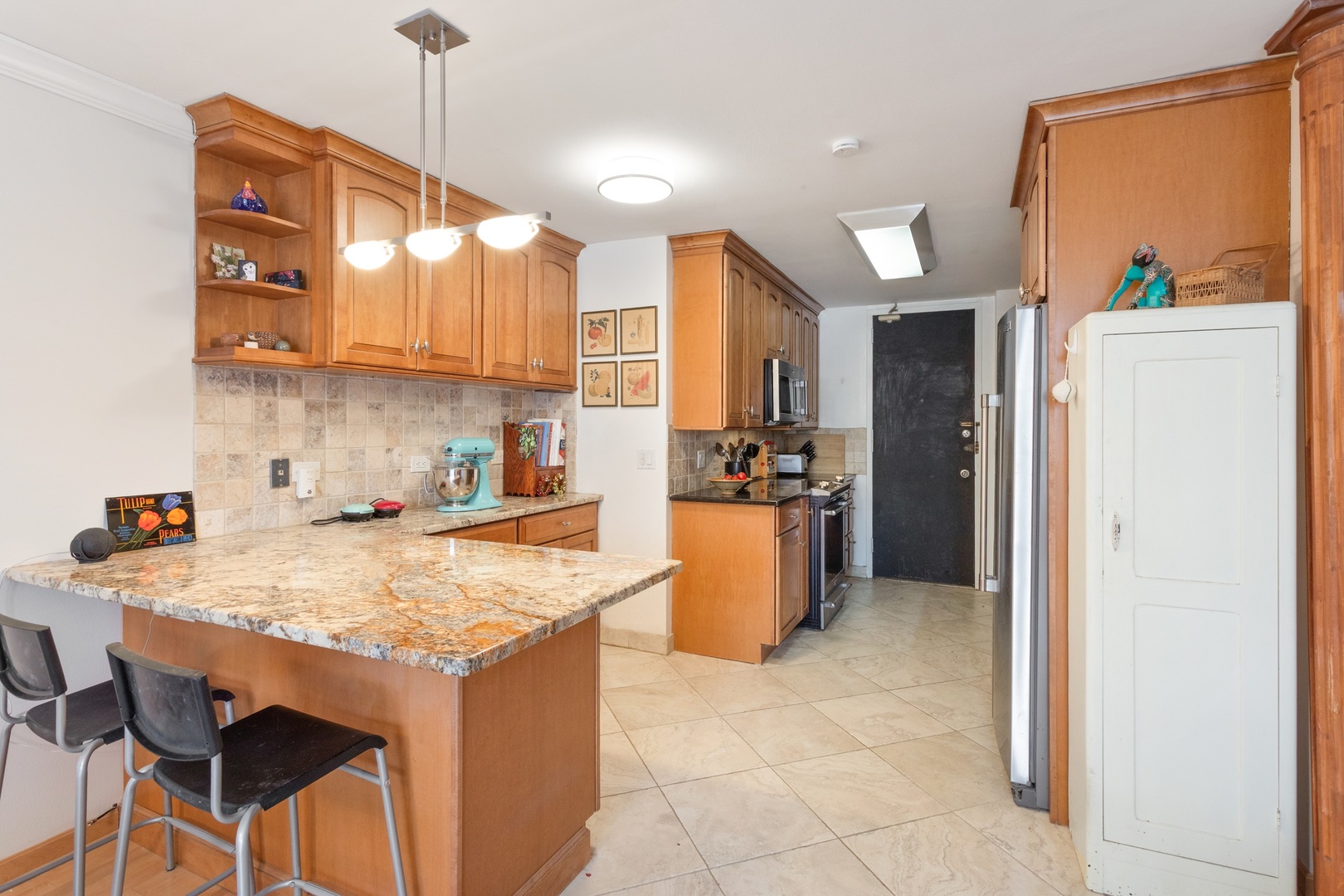 5901 North Sheridan Road Chicago IL 60660
