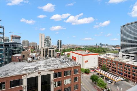757 North Orleans Street Chicago IL 60654