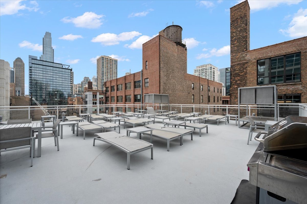 757 North Orleans Street Chicago IL 60654