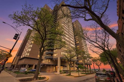 6301 North Sheridan Road Chicago IL 60660