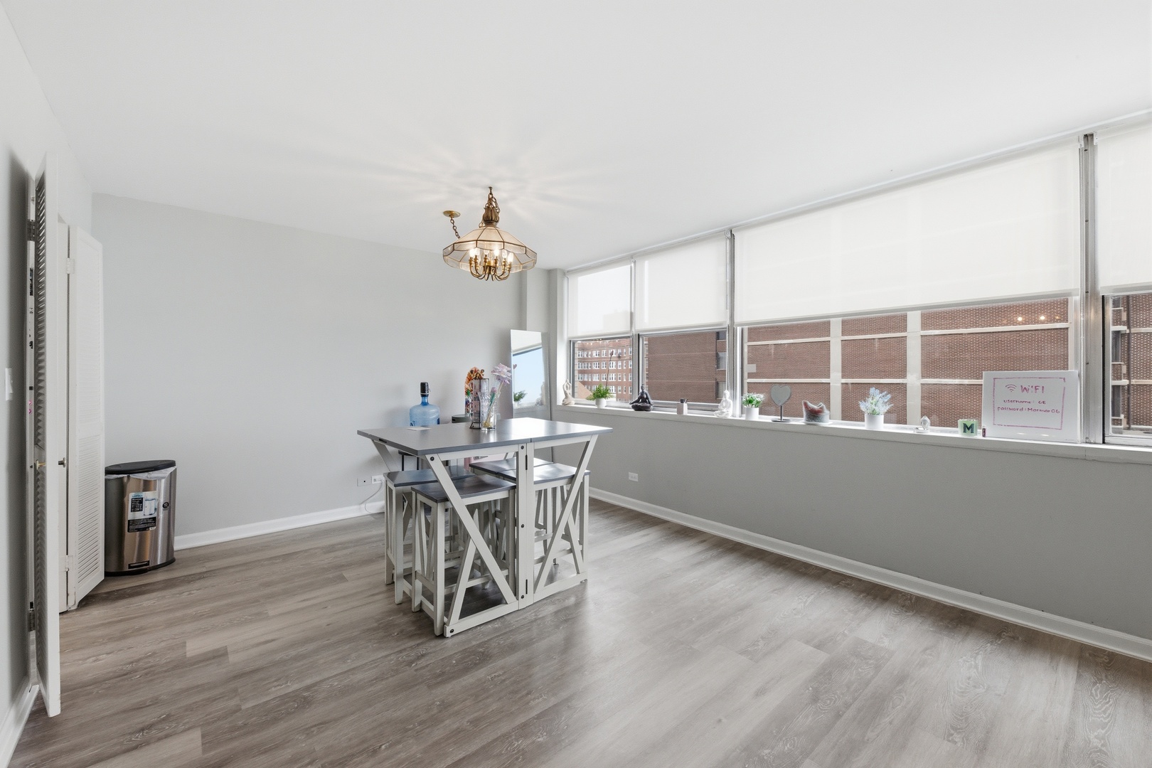 6301 North Sheridan Road Chicago IL 60660