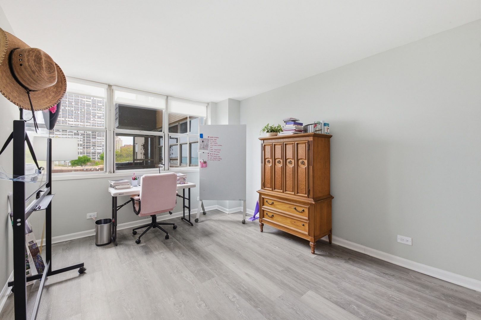 6301 North Sheridan Road Chicago IL 60660