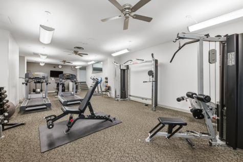6301 North Sheridan Road Chicago IL 60660
