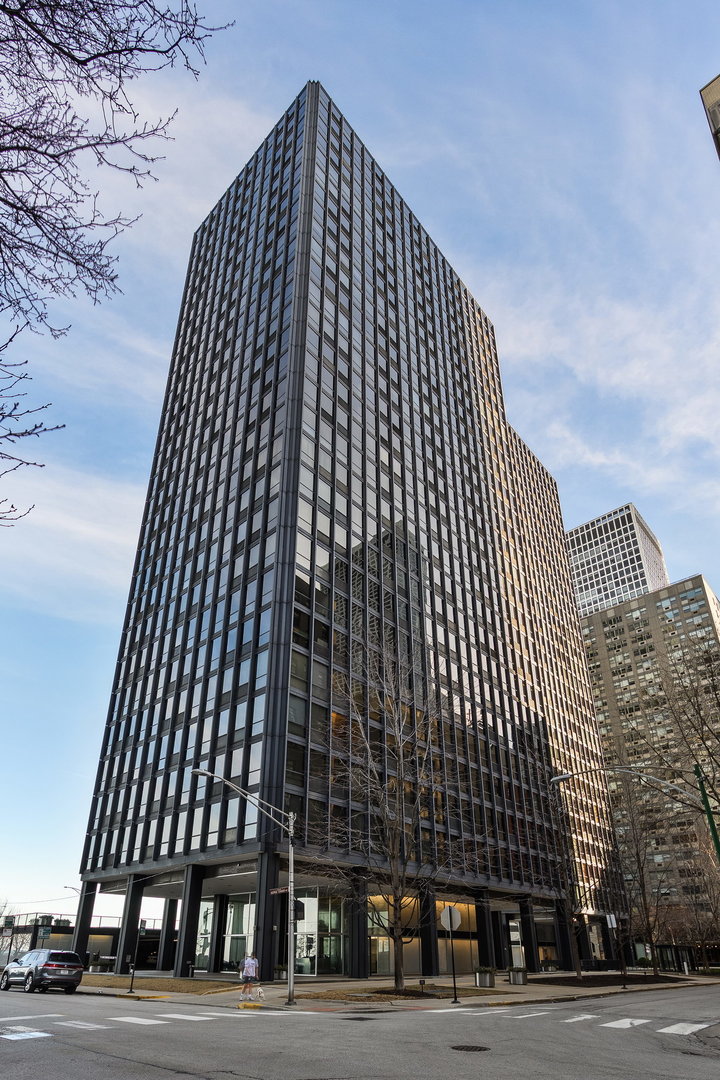 910 North Lake Shore Drive Chicago IL 60611