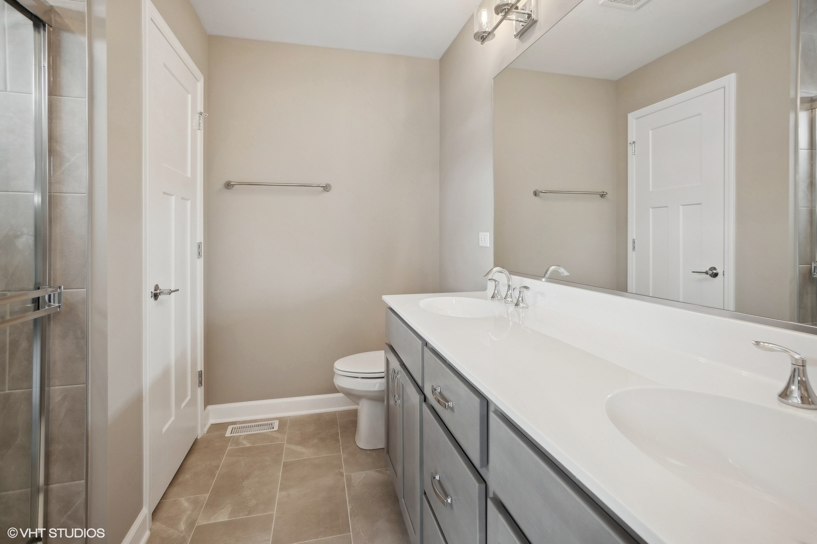 276 Masters Drive Addison IL 60101