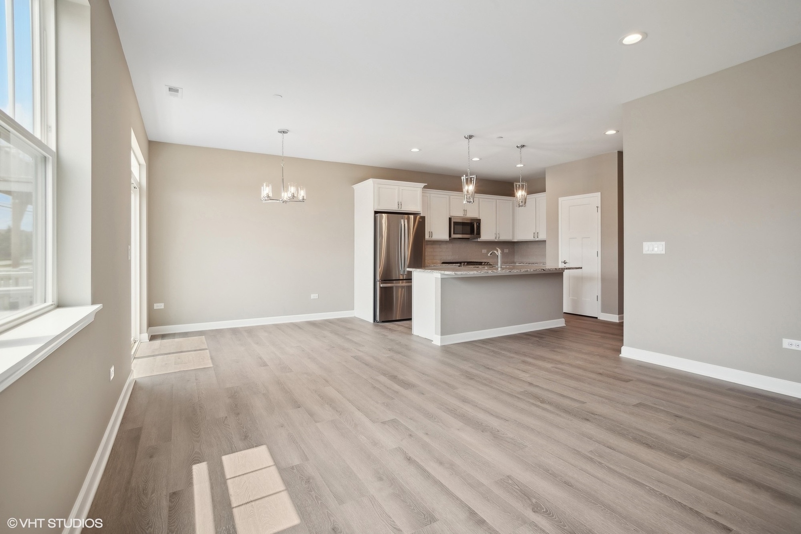 276 Masters Drive Addison IL 60101