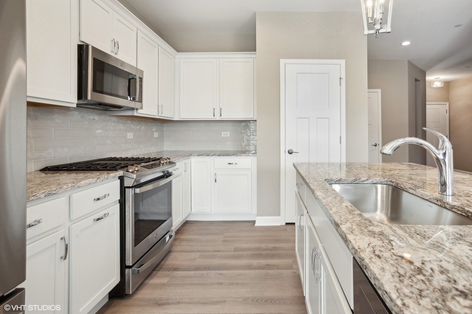 276 Masters Drive Addison IL 60101