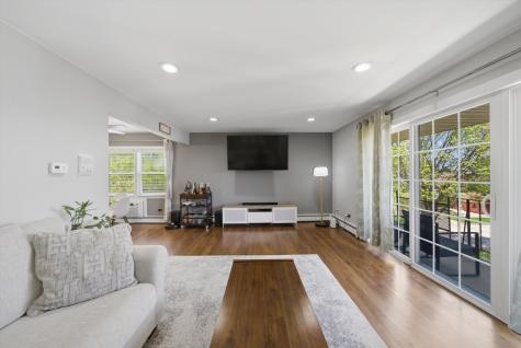 6255 South Mason Avenue Chicago IL 60638